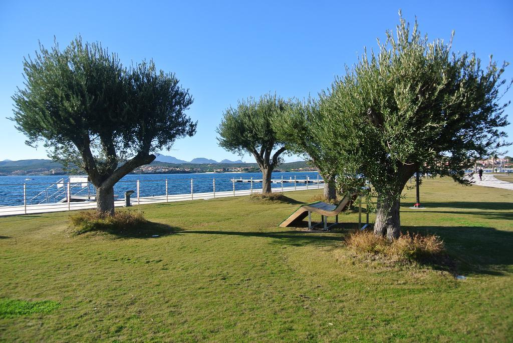 Sardinia Blu Residence Гольфо-Аранчи Экстерьер фото