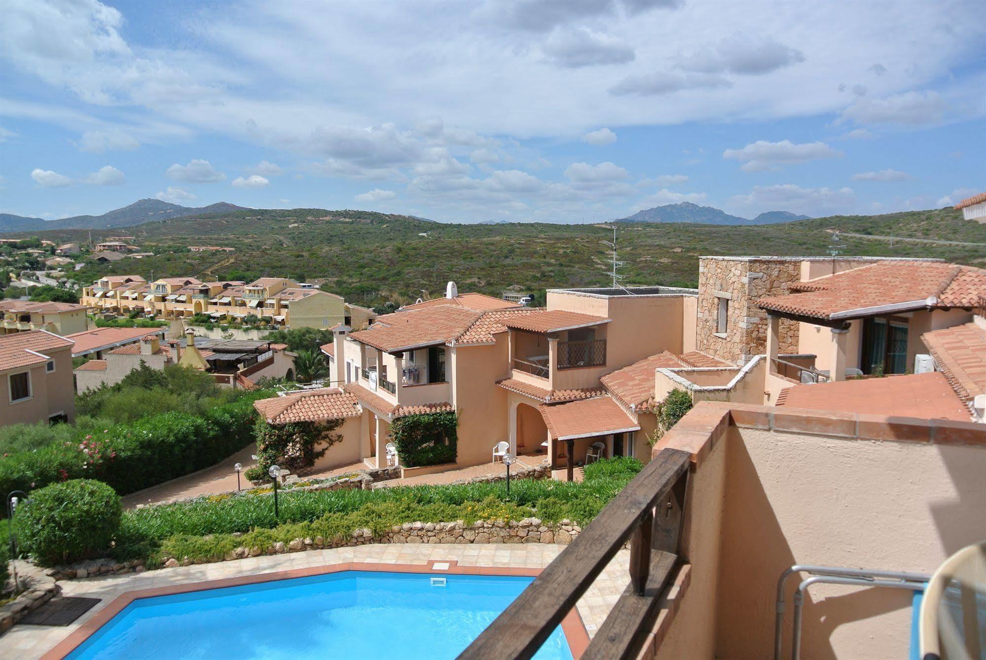 Sardinia Blu Residence Гольфо-Аранчи Экстерьер фото