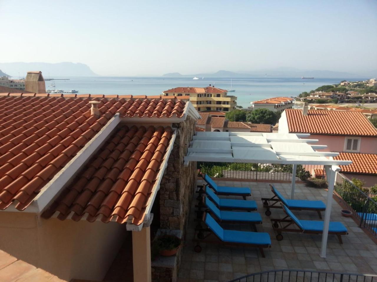 Sardinia Blu Residence Гольфо-Аранчи Экстерьер фото