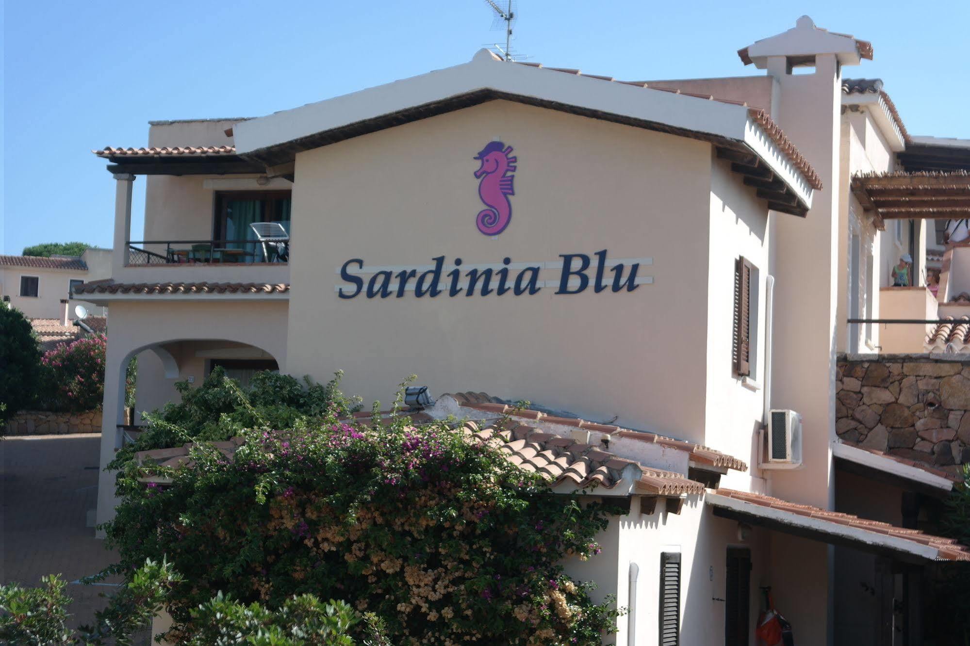 Sardinia Blu Residence Гольфо-Аранчи Экстерьер фото